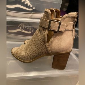 Open Toe Chunky Heel